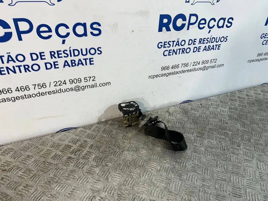 Cinto De Segurança Tras Traseiro Direito Esquerdo Original Mercedes