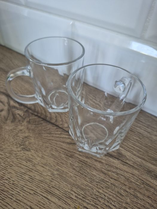 2 szklanki z uchem kawa herbata