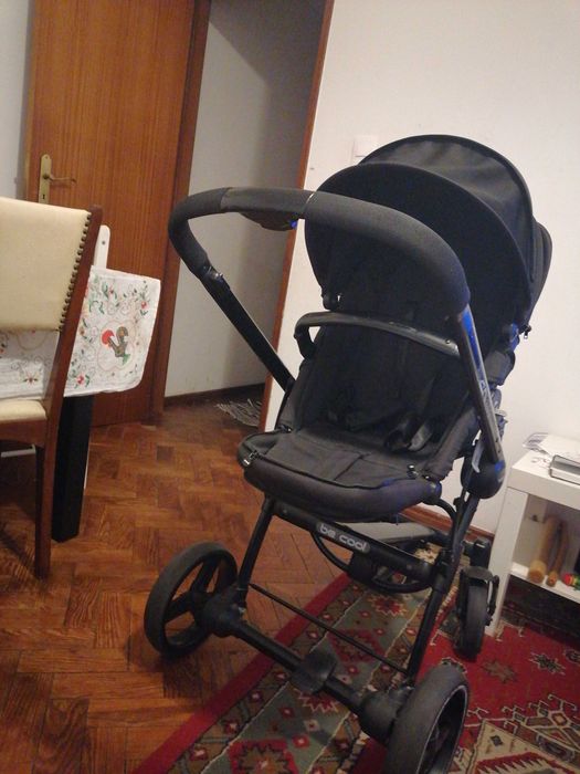 Baby stroller with bassinet