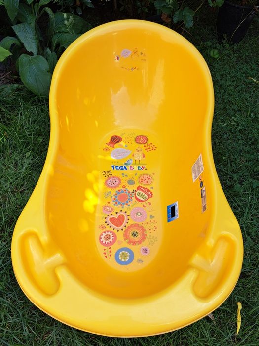 Wanienka dla dziecka z podstawką