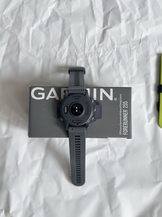Garmin forerunner 255