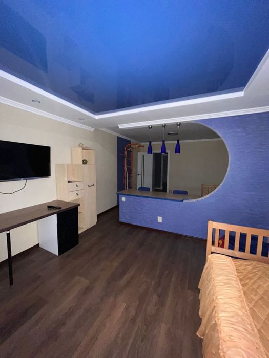 Продаж 2-кв 80 кв.м м.Бориспіль вул. Головатого.20