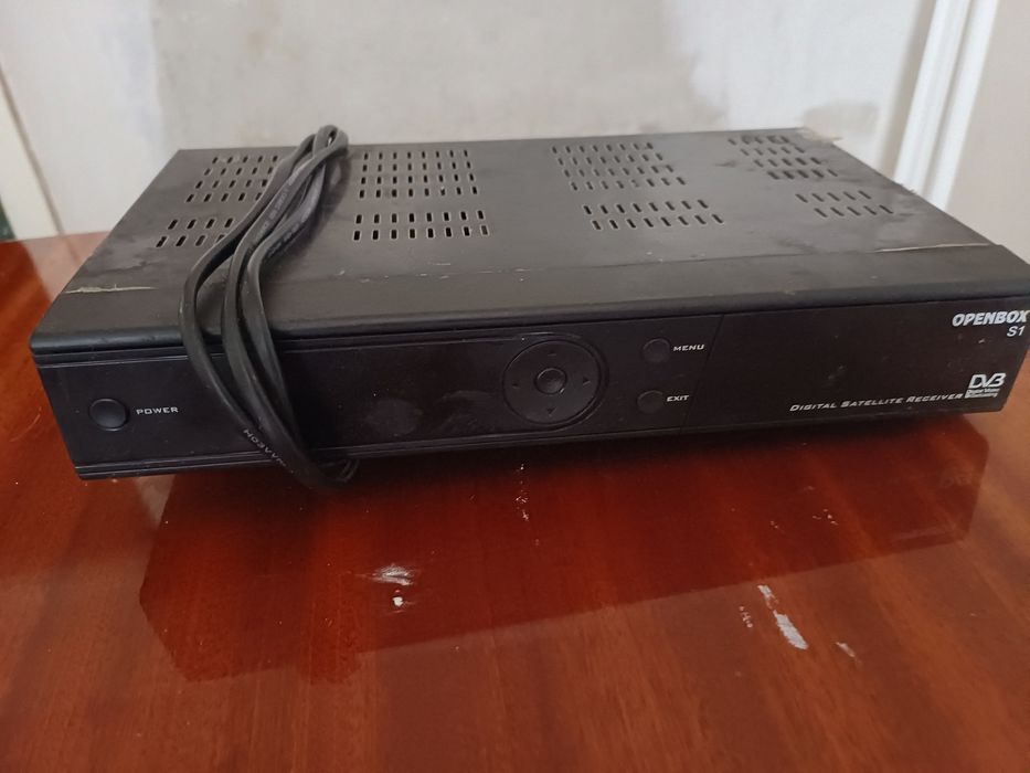 Продам тюнер и прочее