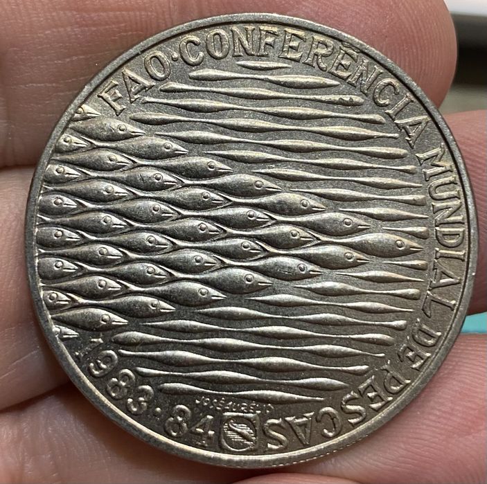 Moeda 953 Conf. Mundial PESCAS 1983