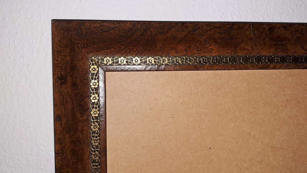 Vintage frame without glass64861675933825121