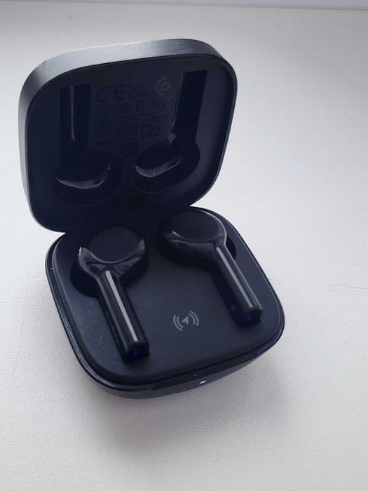 Навушники вкладиші бездротові TWS Belkin Soundform Motion