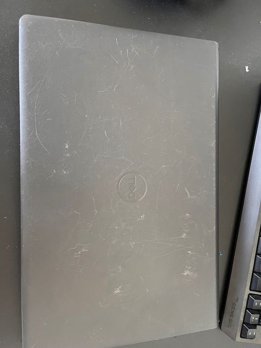 Dell inspiron 15 3000 Taniooo