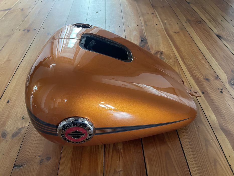 Zbiornik paliwa Harley Davidson Softail Breakout FXSB