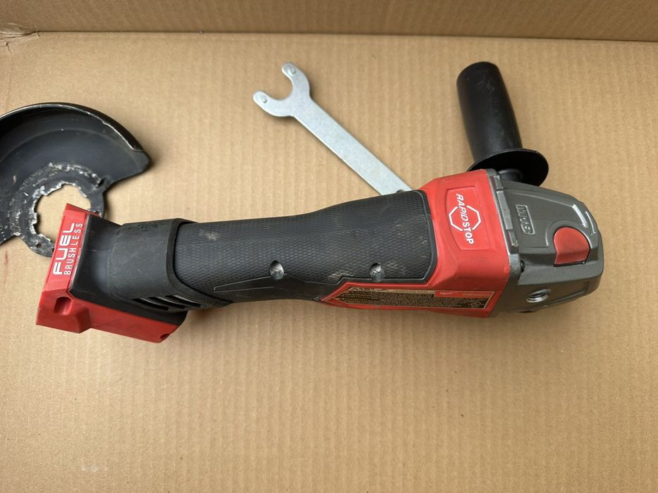 Болгарка УШМ безщіткова 2880-20 Milwaukee Fuel