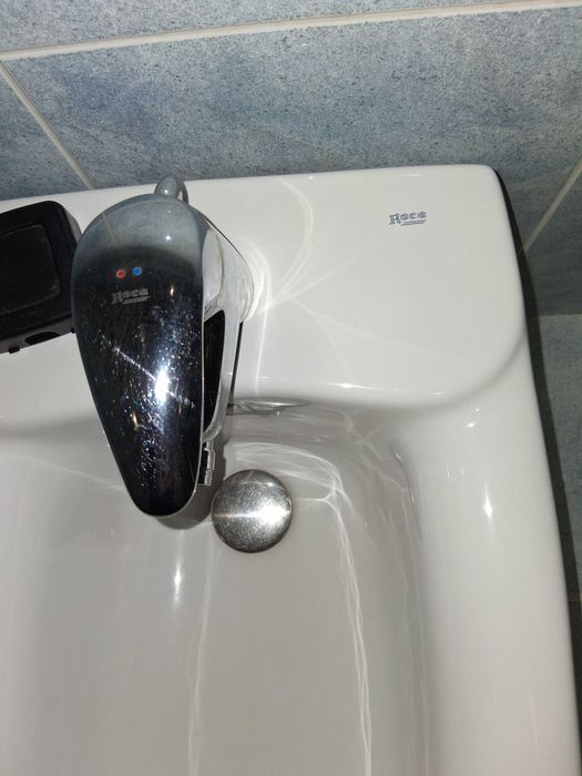 Vendo uma sanita  e um bidé