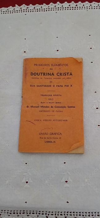 Primeiros elementos da doutrina cristã de 1952
