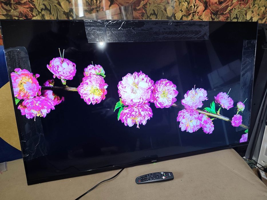 Новый смарт телевизор (LG) SATELIT 55U8200WS