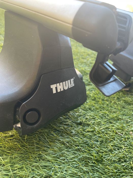 Barras de tejadilho com fixador thule Rapid System 754