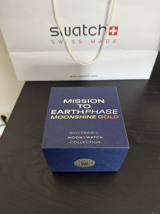 Relogio Omega x Moonswatch Mission to earthphase