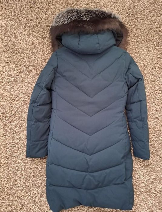 Зимова куртка жіноча