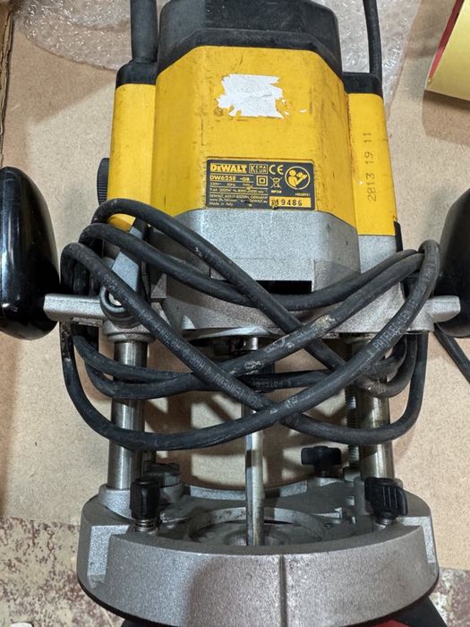 Devalt wyrzynarka i narzedzie wielofunkcyjene