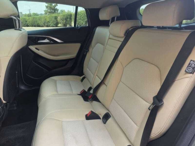 2019 Infiniti QX30