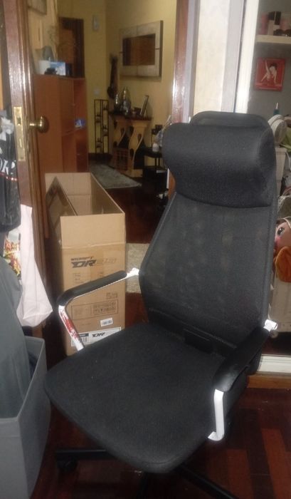 vendo cadeira gamer do IKEA