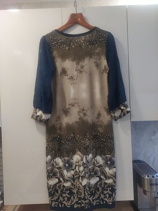 Красиве , платтячко нарядне