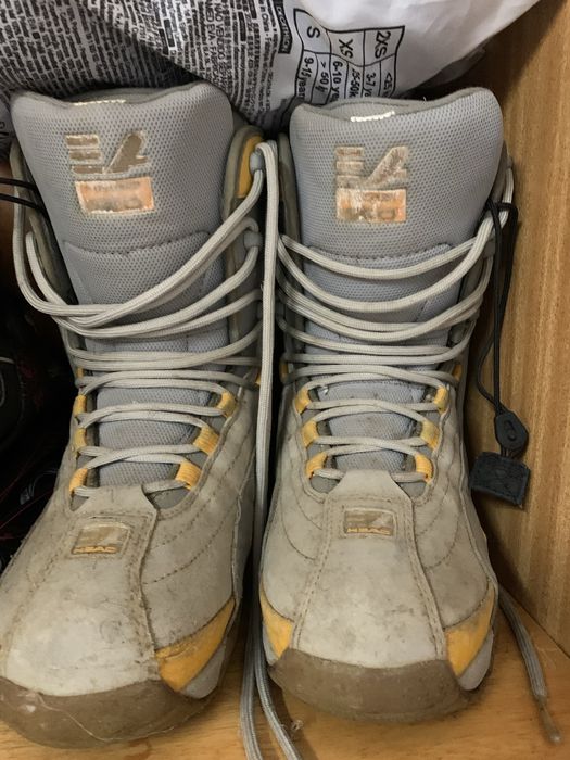 Prancha Snowboard + Botas