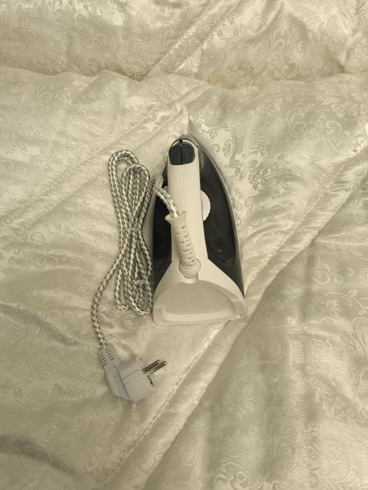 Праска Intertek темно-сірого кольору