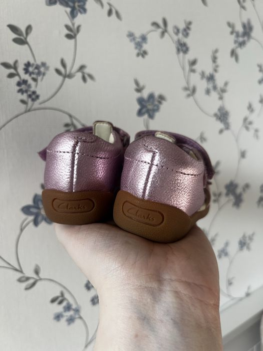Sandaly clarks 20,5