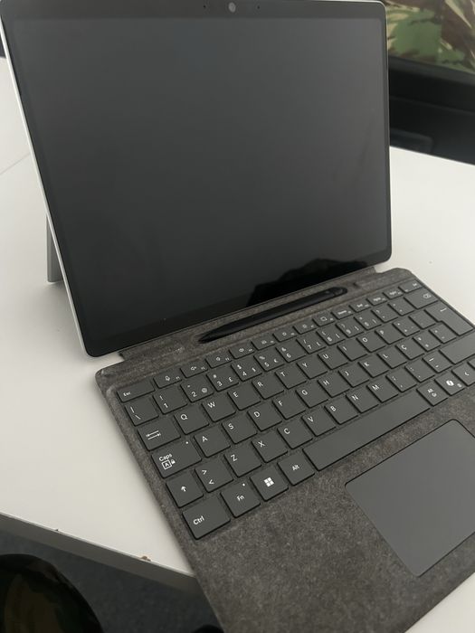 Microsoft surface 13 pro