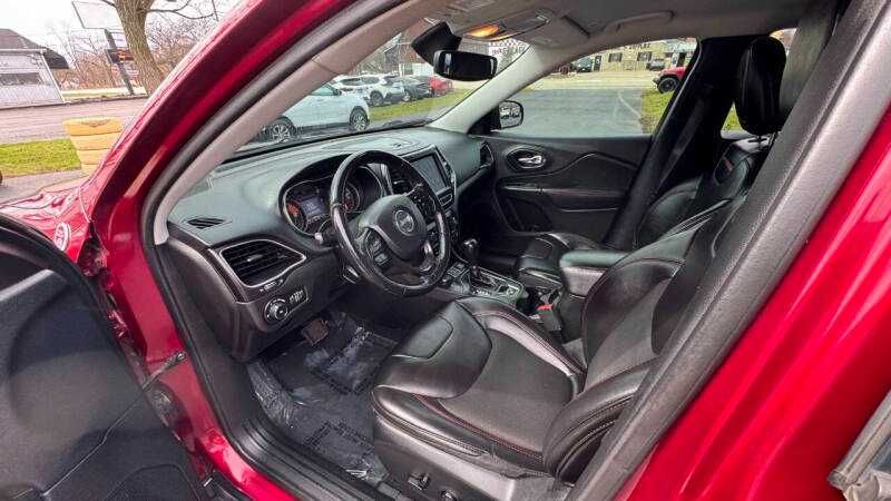 2019 Jeep Cherokee Trailhawk