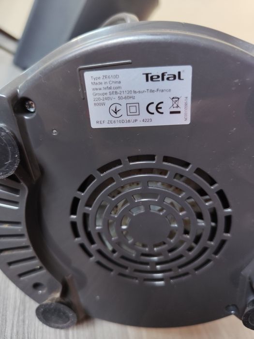 Соковижималуа Tefal ZE610D