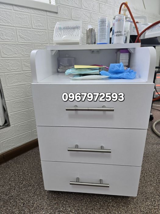 Стоматологічна тумба