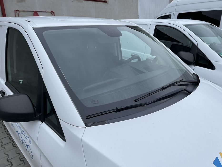 Скло стекло лобове віто Mercedes Vito V-Class