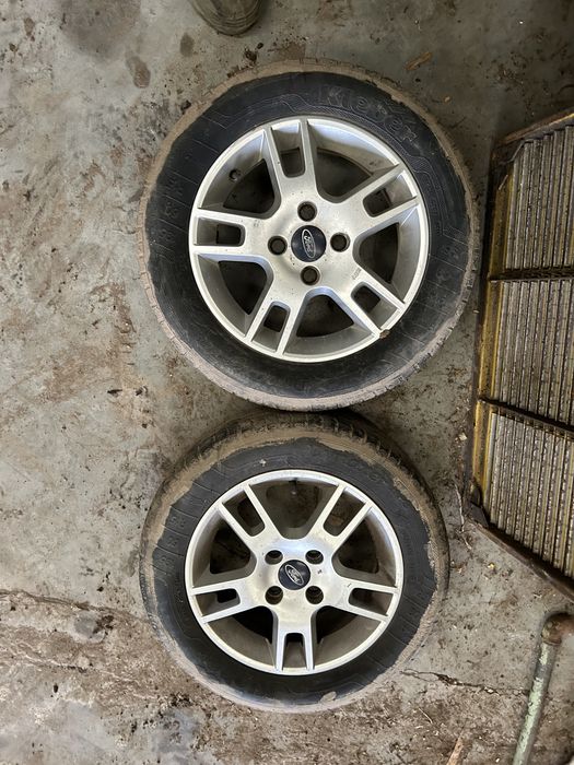 Komplet alufelgi  + opony letnie ford focus itd