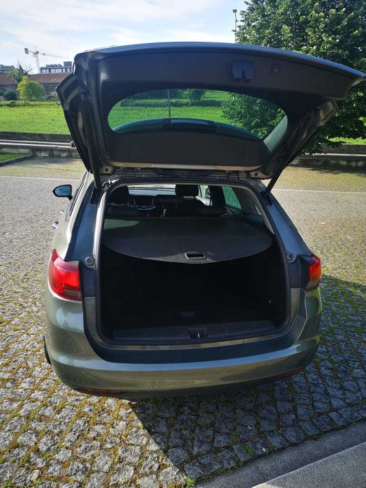 Opel Astra Sports Tourer Diesel