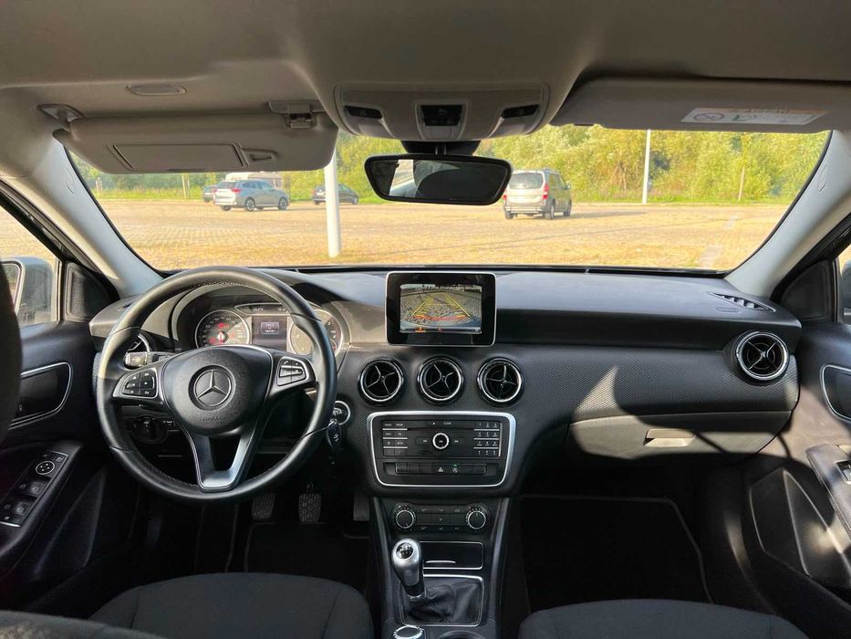 Mercedes-Benz A 160 — fotografia 11