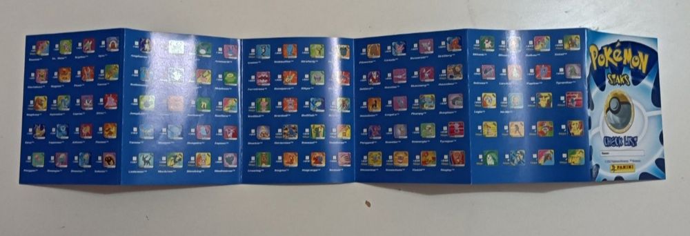 Lote de itens Pokémon..