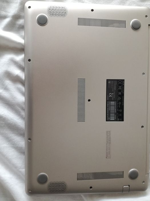 Asus 15,6",i7,16GB,256 SSD+1 TB,Webcam,FHD,Led Ultra-Slim