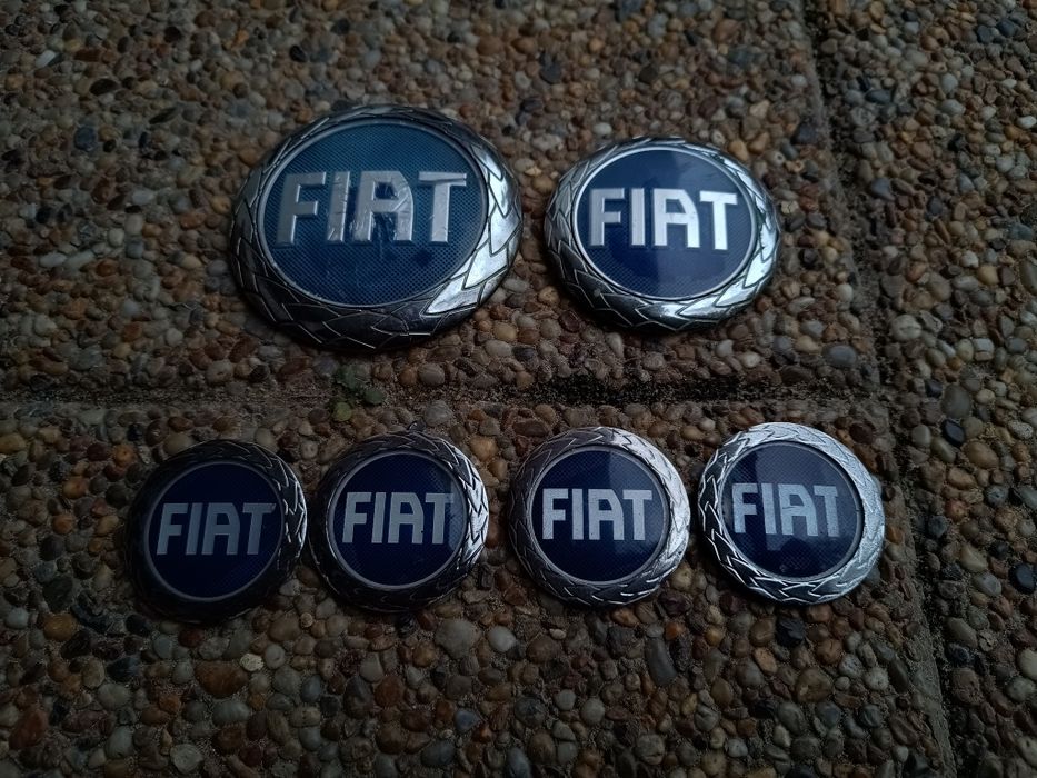 Oryginalne znaczki emblematy Fiat Grande Punto