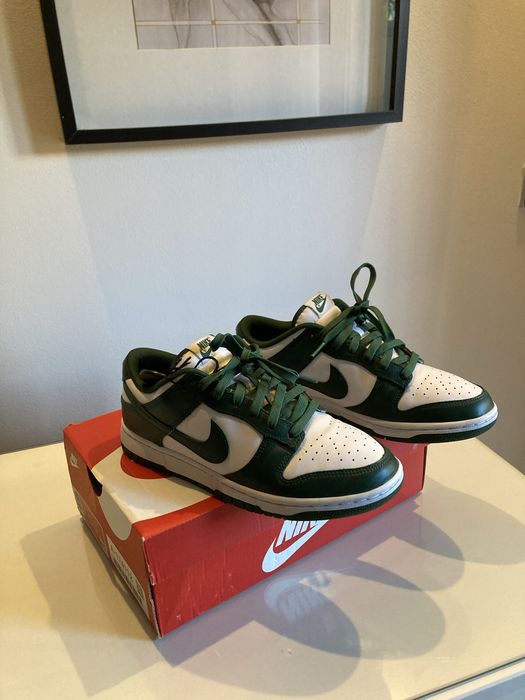 Nike dunk low michigan state green