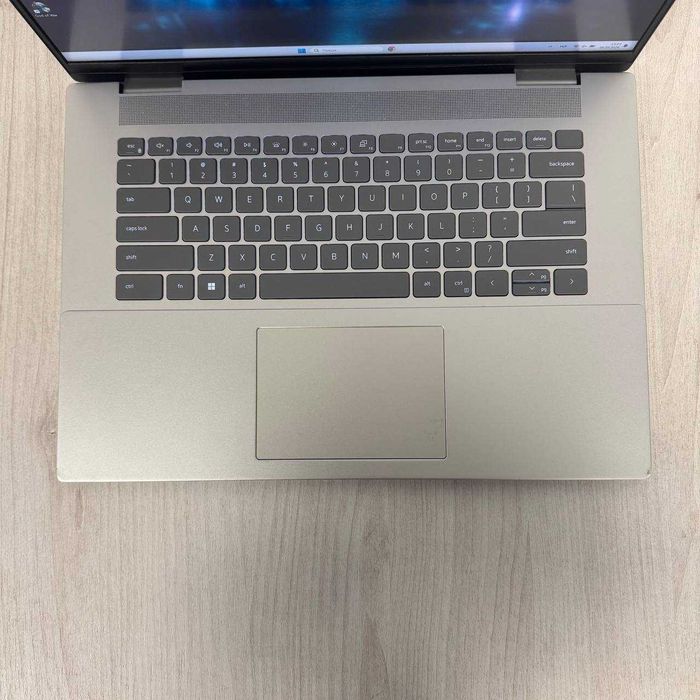Dell Inspiron 7630 16 2K IPS i7-13620H 16GB SSD 512GB RTX 4060