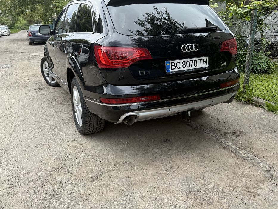 Audi Q7 premium plus