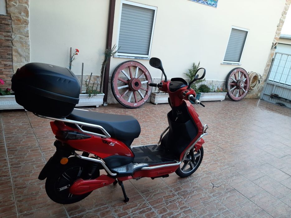 Bicicleta/scooter  elétrica