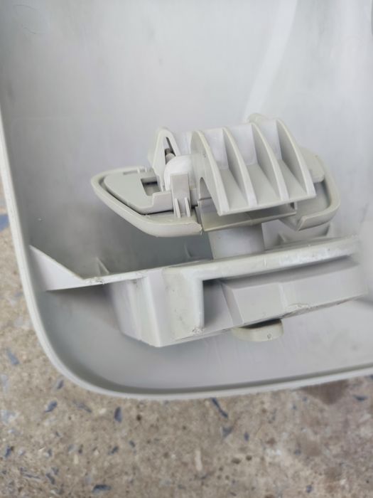 Полка передня над головою для Renault kangoo 3