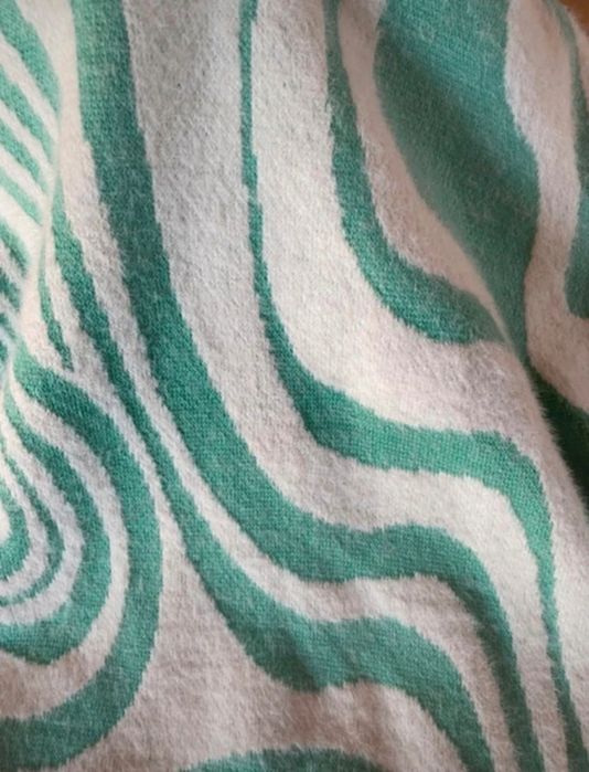 Sweterek damski Stradivarius