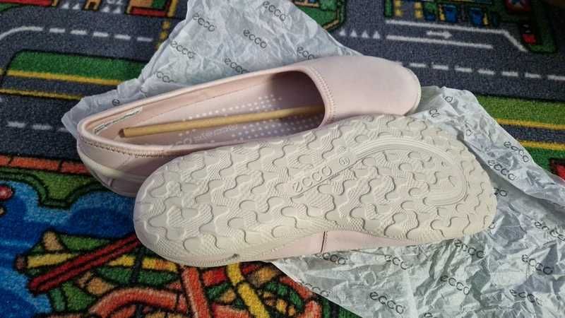 ECCO baleryny 38r nowe