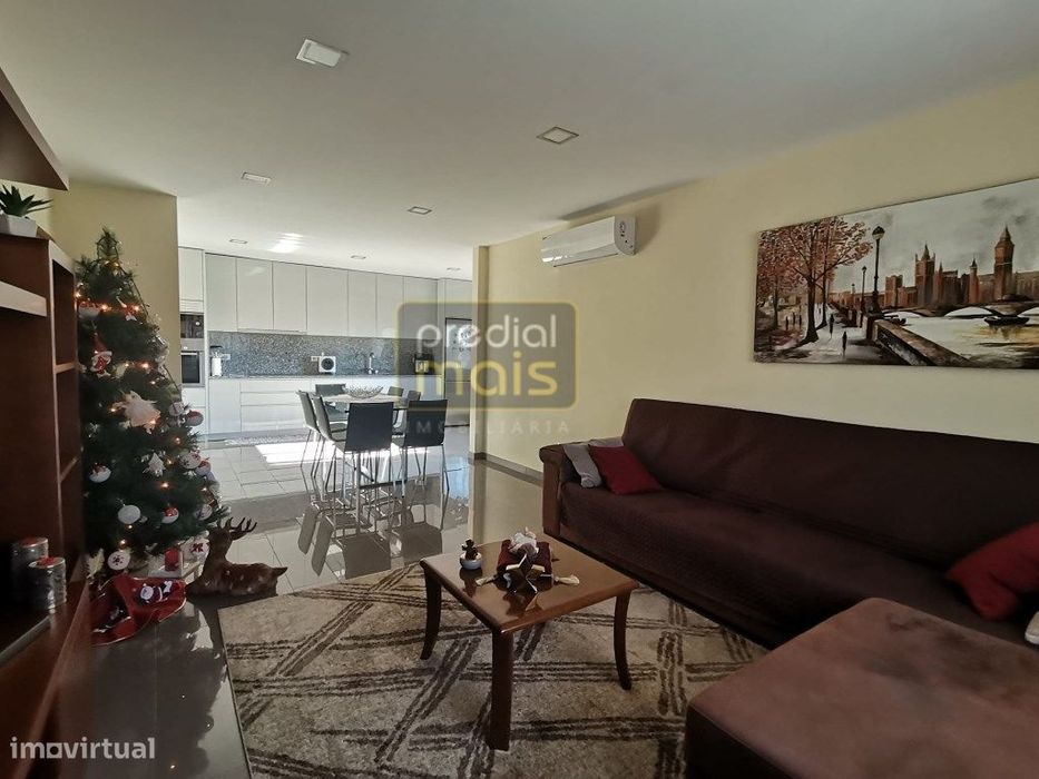 Moradia Individual Térrea T4+1