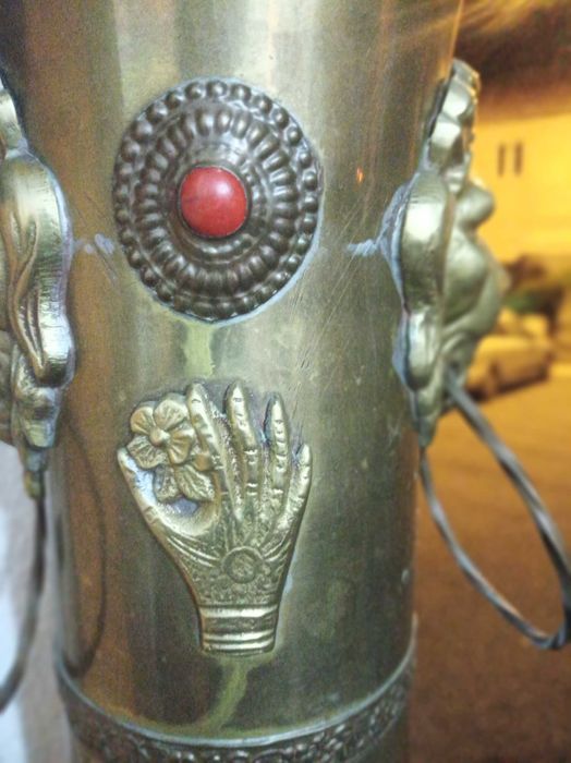 Jarrões latão 60 cm altura valor por cada