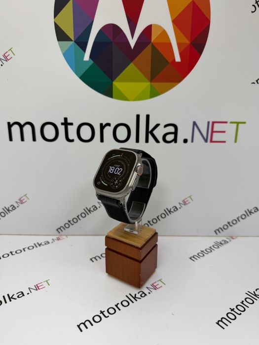 Смарт часы Apple Watch Ultra 2 49mm GPS + LTE Titanium Case with Black Trail Loop Band 92% №1