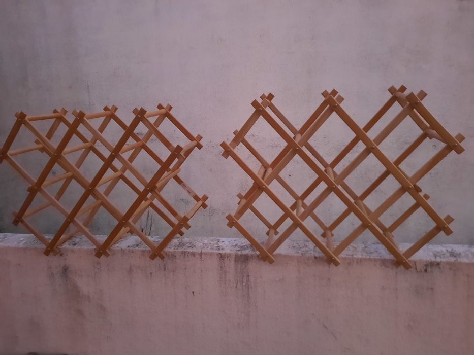 Suporte para garrafas de vinho