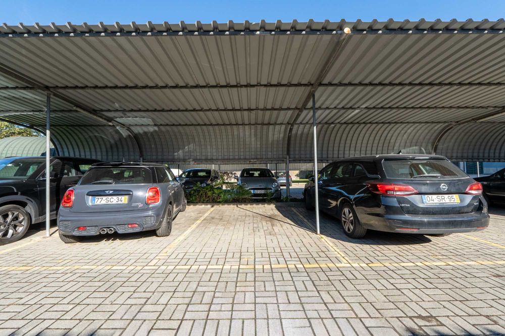 apartamento para arrendar T2 + 1 no Porto (Ramalde)