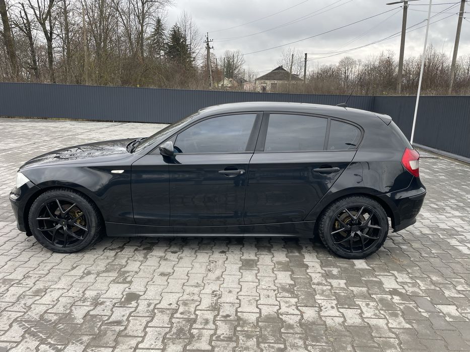 BMW 2.0 дизель 2005 рік